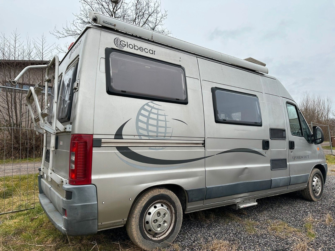 Globecar Globescout / Festbett / SAT /Klima Globecar Globescout / Festbett / SAT /Klima - Campervan: foto 5 Globecar Globescout / Festbett / SAT /Klima Globecar Globescout / Festbett / SAT /Klima - Campervan: foto 5