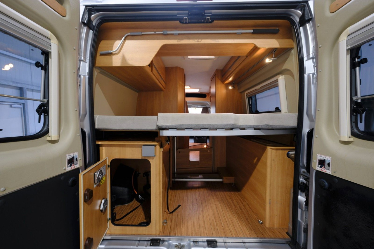 Pössl 2 Win Plus/Festbett/Klima/Markise/PREISGARANTIE - Campervan: foto 5 Pössl 2 Win Plus/Festbett/Klima/Markise/PREISGARANTIE - Campervan: foto 5
