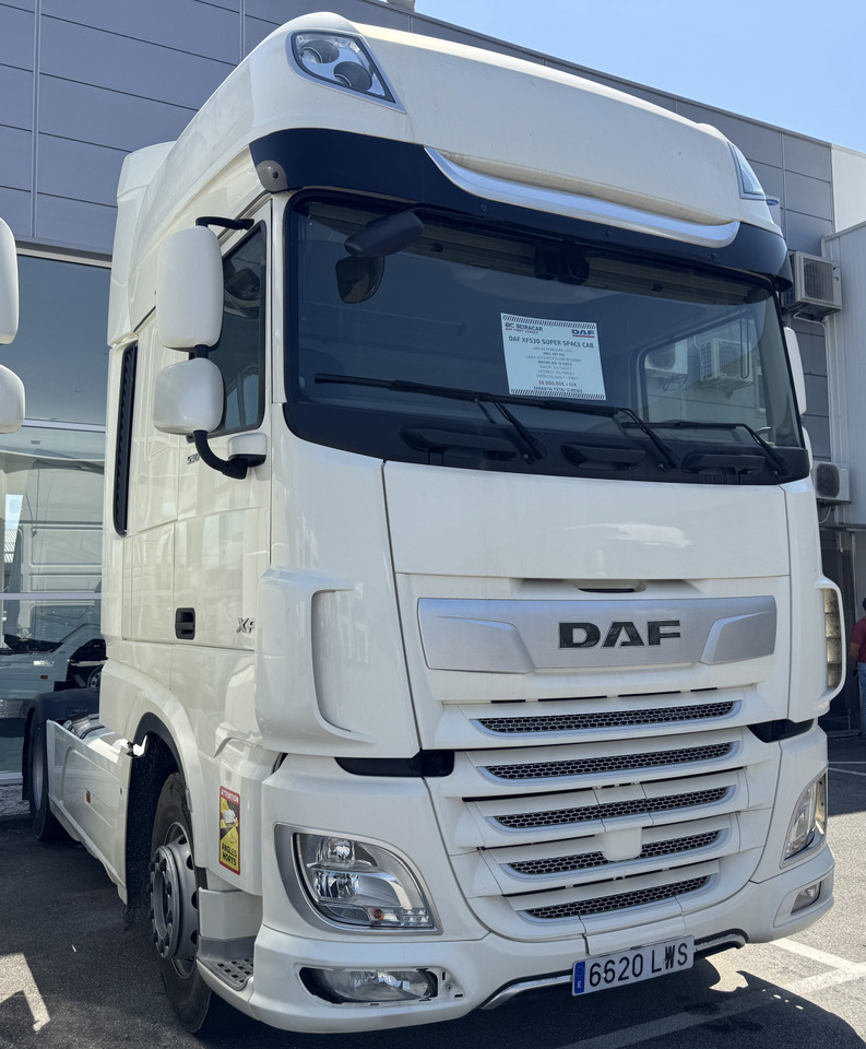 DAF XF 530 - Tractor: foto 2 DAF XF 530 - Tractor: foto 2
