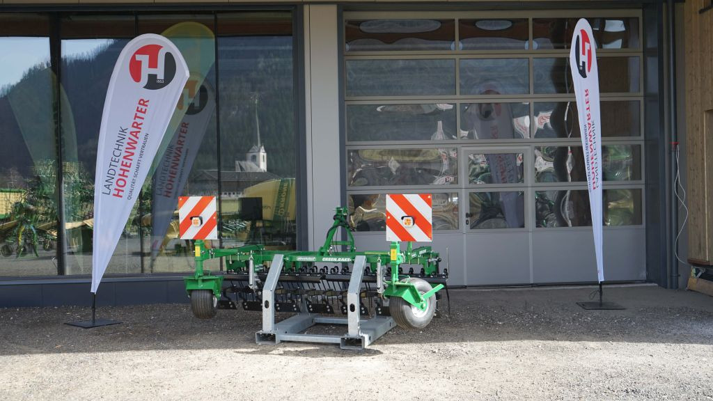 Düvelsdorf GREEN.RAKE vario 2,5m (20605) - Grade de dentes flexíveis: foto 1 Düvelsdorf GREEN.RAKE vario 2,5m (20605) - Grade de dentes flexíveis: foto 1