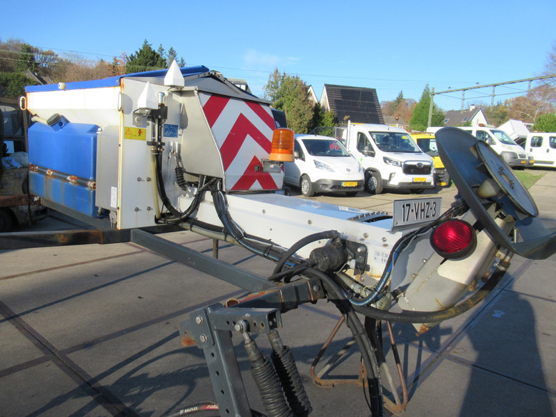 NIDO STRATOS B08-24 PALN Rotopower 0,8m3 + 350L Salzstreuer Saltspreader Zoutstrooier - Espalhador de areia/ Sal: foto 2 NIDO STRATOS B08-24 PALN Rotopower 0,8m3 + 350L Salzstreuer Saltspreader Zoutstrooier - Espalhador de areia/ Sal: foto 2