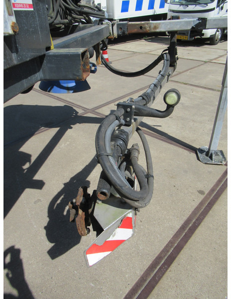 NIDO Stratos B08L-24 PCLN-350 Roto-power 0,8m3 + 350L Salzstreuer Saltspreader - Espalhador de areia/ Sal: foto 4 NIDO Stratos B08L-24 PCLN-350 Roto-power 0,8m3 + 350L Salzstreuer Saltspreader - Espalhador de areia/ Sal: foto 4