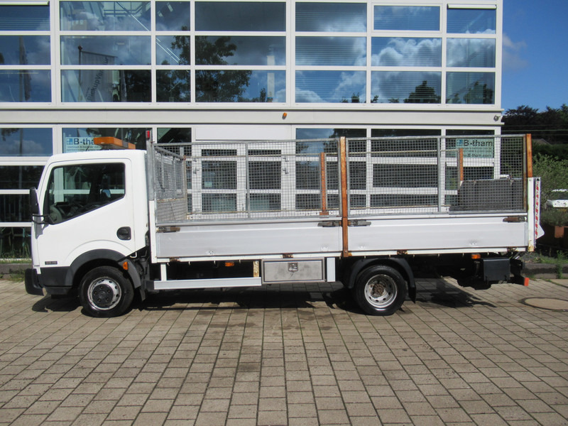 Nissan Cabstar 150.35 3.0TDci 110KW + DHollandia Laadklep - Carrinha de caixa aberta: foto 2 Nissan Cabstar 150.35 3.0TDci 110KW + DHollandia Laadklep - Carrinha de caixa aberta: foto 2