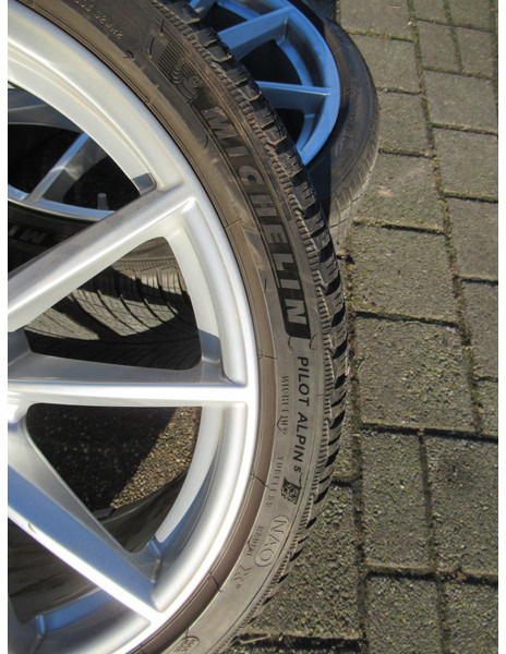 Porsche 911 992 20-/21 Carrera S Winterbanden Set Wielen - Roda completa para Automóvel: foto 5 Porsche 911 992 20-/21 Carrera S Winterbanden Set Wielen - Roda completa para Automóvel: foto 5