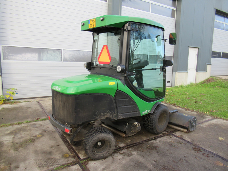 ROBERINE F3 3-delige klepelmaaier 30KW 4WD 4x4 - Cortador de grama: foto 5 ROBERINE F3 3-delige klepelmaaier 30KW 4WD 4x4 - Cortador de grama: foto 5