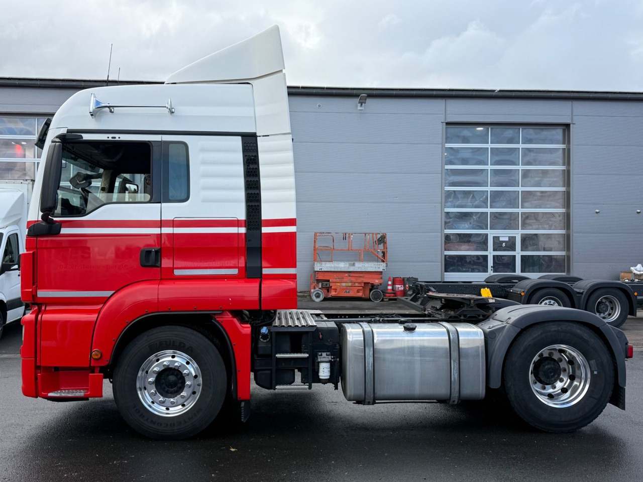 MAN TGS 18.500 LLS, ADR AT, 2x PTO, Retarder, VOLL - Tractor: foto 4 MAN TGS 18.500 LLS, ADR AT, 2x PTO, Retarder, VOLL - Tractor: foto 4