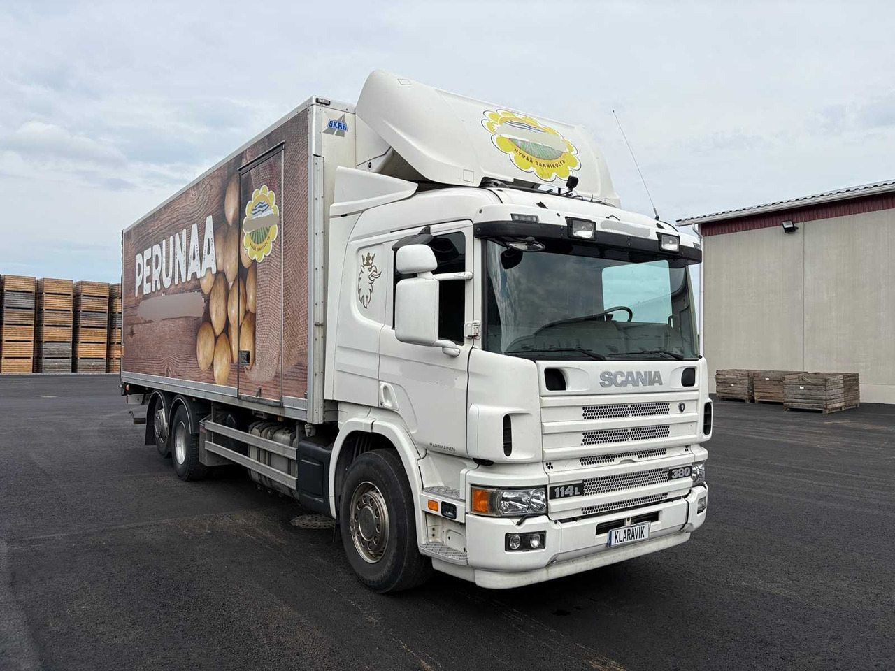 SCANIA 114L truck - Camião furgão: foto 3 SCANIA 114L truck - Camião furgão: foto 3