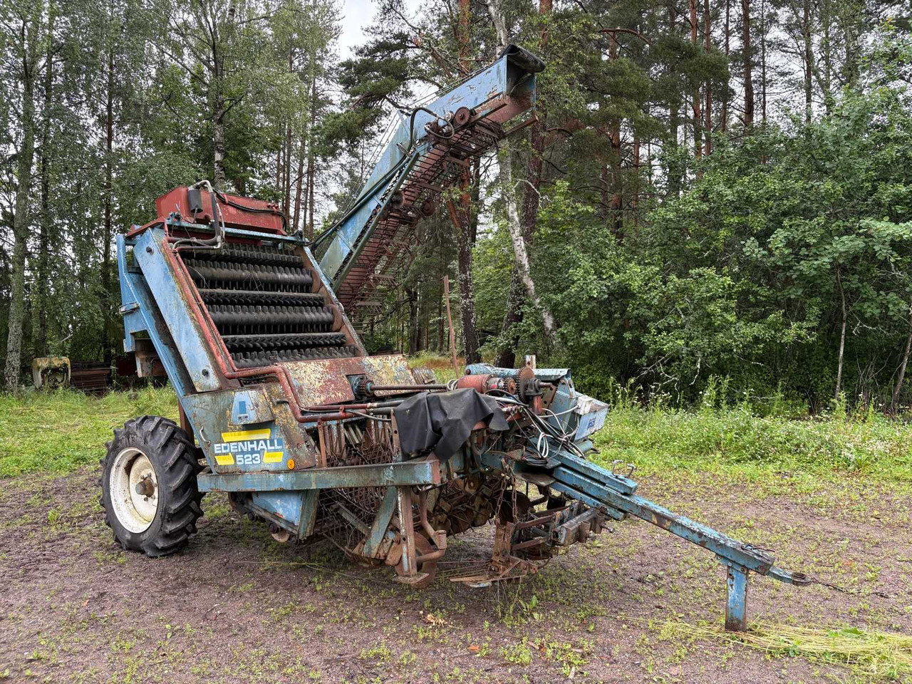 Sugar beet lifting machine Edenhall 523 - Equipamento de pós-colheita: foto 2 Sugar beet lifting machine Edenhall 523 - Equipamento de pós-colheita: foto 2