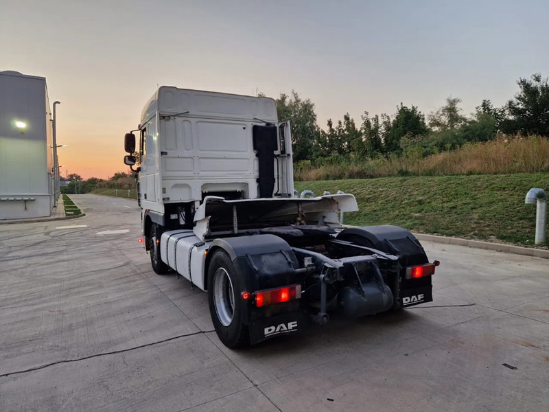 DAF XF 105.460 - Tractor de terminal: foto 4 DAF XF 105.460 - Tractor de terminal: foto 4
