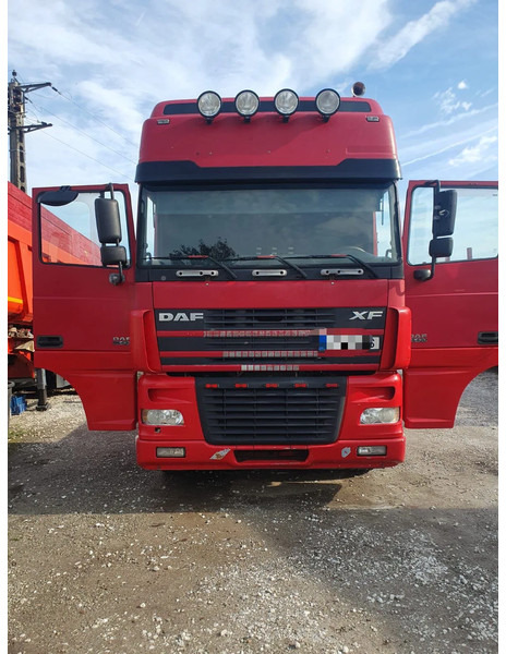 DAF XF 95.430 - Tractor: foto 1 DAF XF 95.430 - Tractor: foto 1
