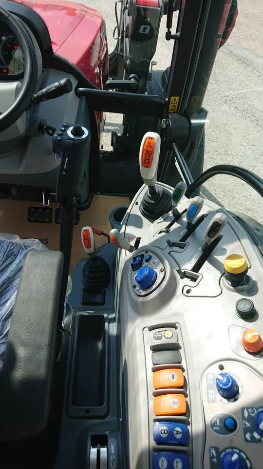 Trator novo McCormick X 5.120: foto 9