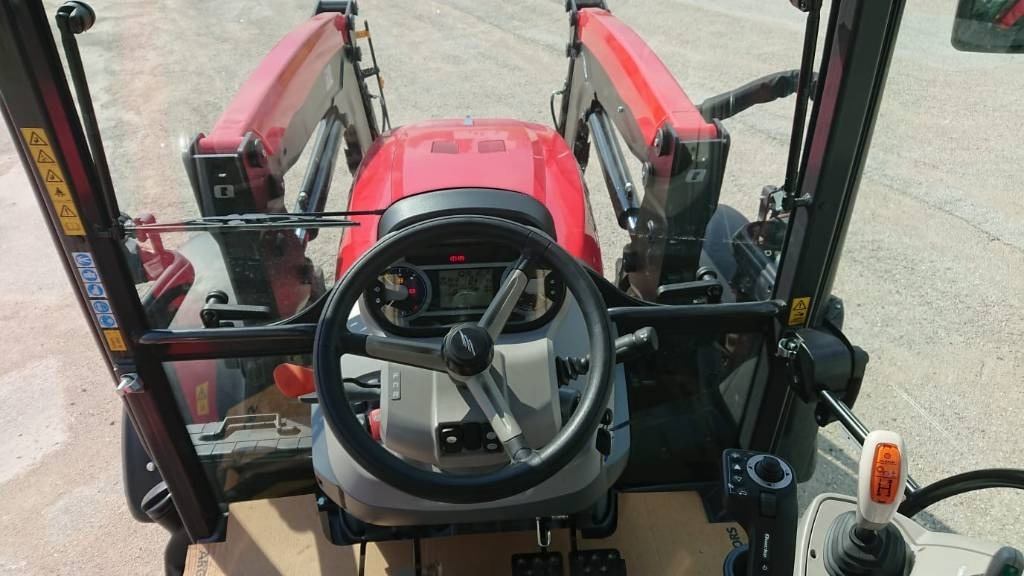 McCormick X 5.120 - Trator: foto 3 McCormick X 5.120 - Trator: foto 3