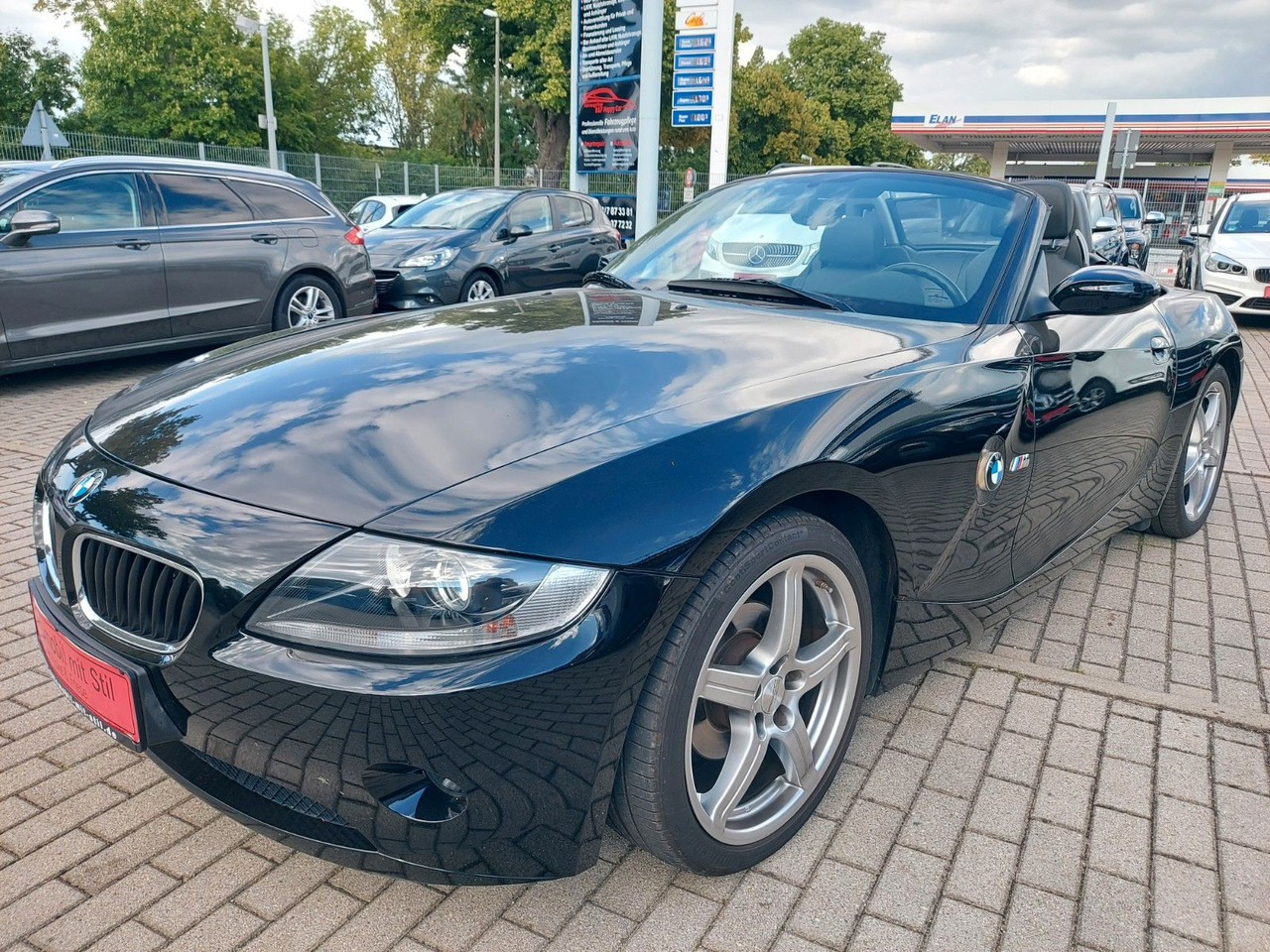 BMW Z4 2.2i Roadster Cabrio M-Sport Klima Sitzheiz - Automóvel: foto 4 BMW Z4 2.2i Roadster Cabrio M-Sport Klima Sitzheiz - Automóvel: foto 4