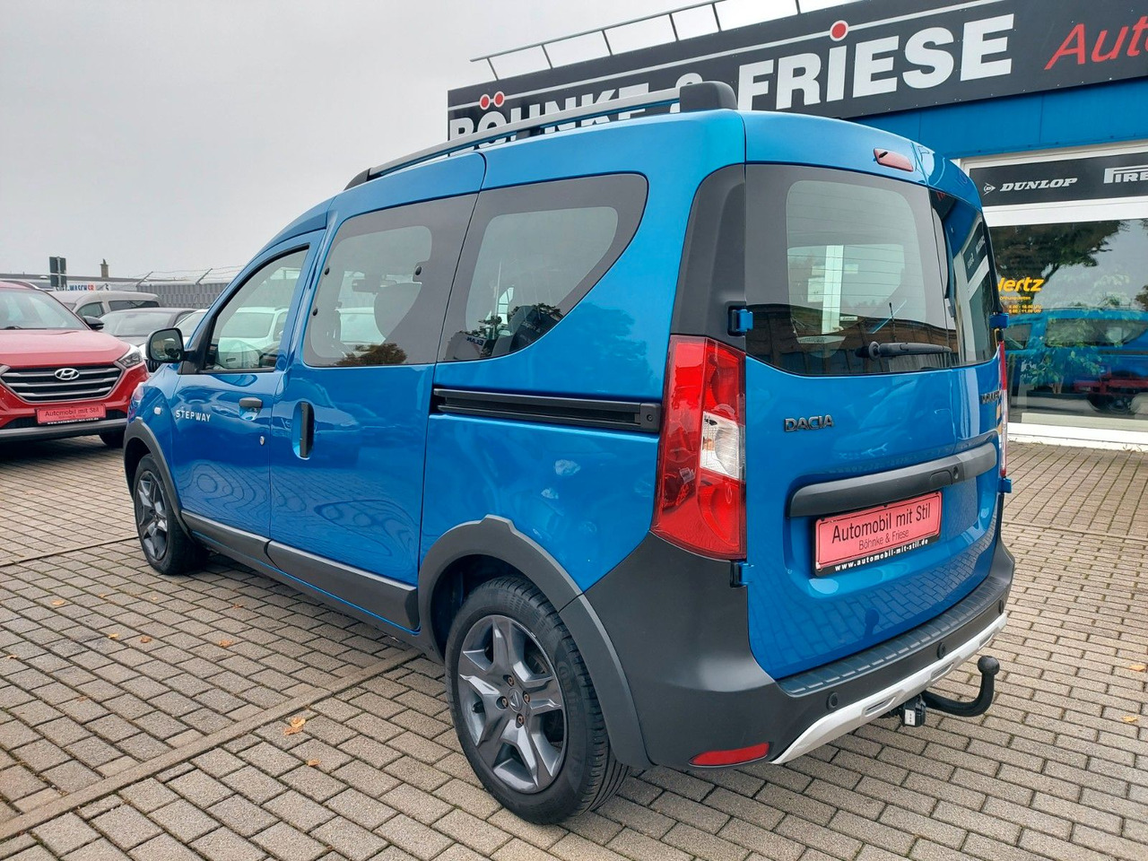 Dacia Dokker Stepway Celebration NAVI PDC AHK - Carrinha: foto 5 Dacia Dokker Stepway Celebration NAVI PDC AHK - Carrinha: foto 5