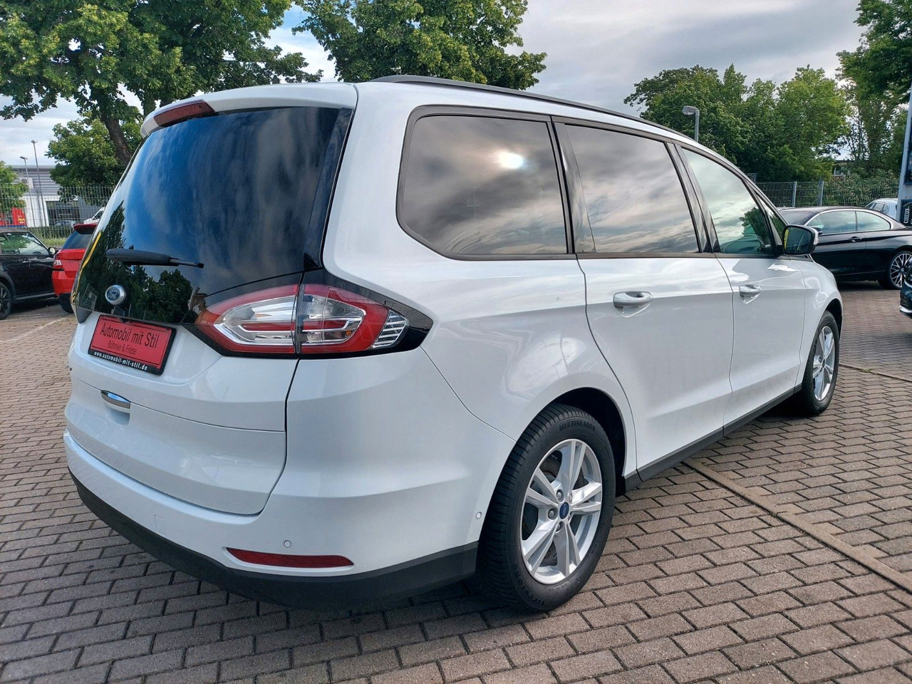 Ford Galaxy 7 Sitze Navi Kamera Tempo SignAssist - Furgão de passageiros: foto 5 Ford Galaxy 7 Sitze Navi Kamera Tempo SignAssist - Furgão de passageiros: foto 5