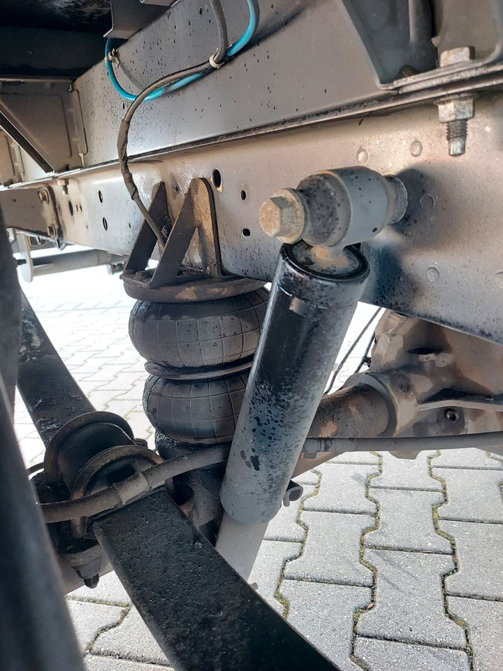 Ford Transit Pritsche 350 L4 extra lang Luftfeder - Carrinha de caixa aberta: foto 2 Ford Transit Pritsche 350 L4 extra lang Luftfeder - Carrinha de caixa aberta: foto 2