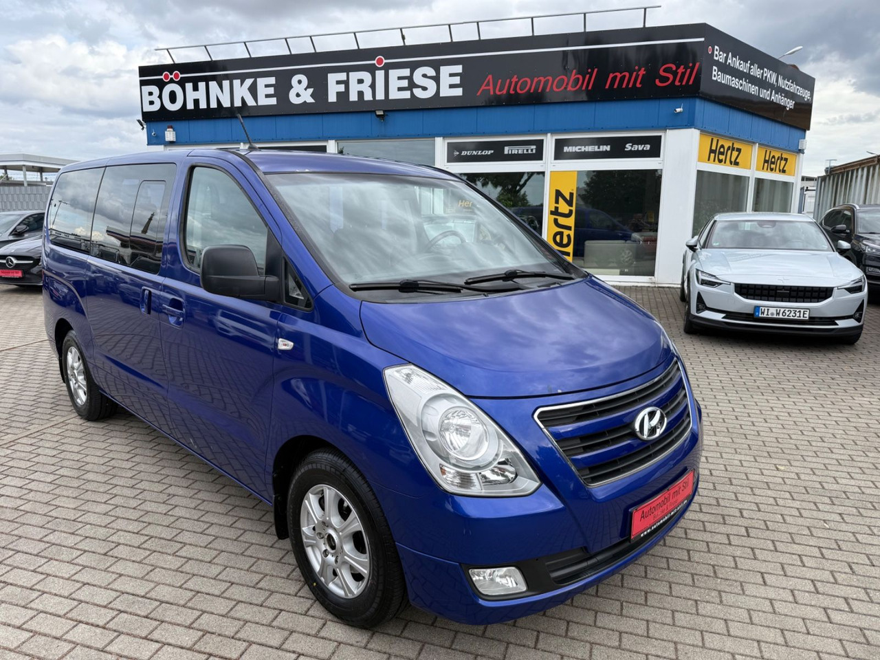 Hyundai H-1 Travel Comfort 8 SITZER KLIMAA. STANDHEIZUNG - Furgão de passageiros: foto 1 Hyundai H-1 Travel Comfort 8 SITZER KLIMAA. STANDHEIZUNG - Furgão de passageiros: foto 1