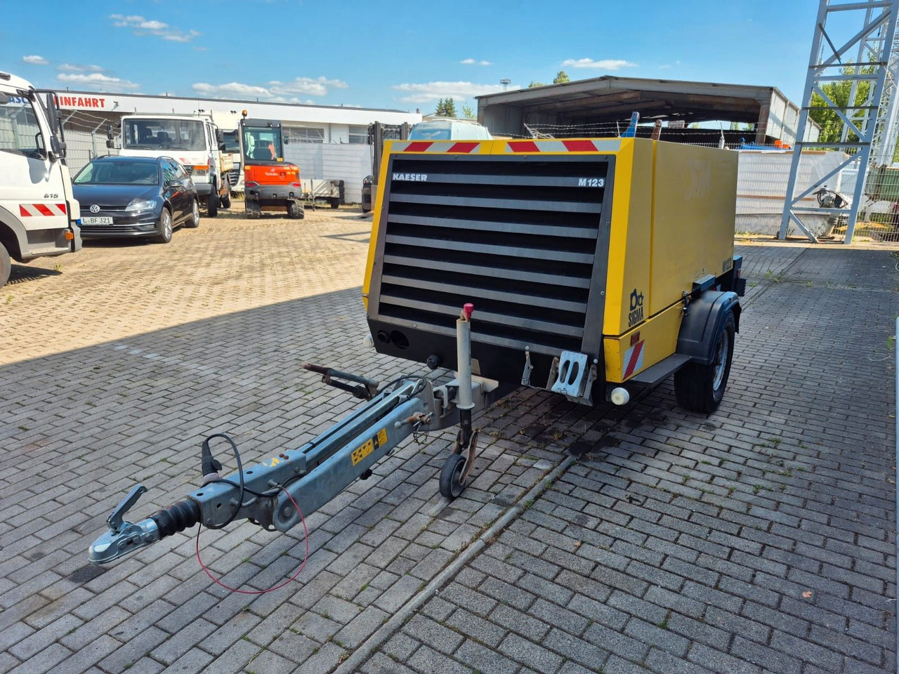 Kaeser M123 SIGMA DEUTZ FAHRANLAGE 624 STD. KOMUNAL - Compressor de ar: foto 2 Kaeser M123 SIGMA DEUTZ FAHRANLAGE 624 STD. KOMUNAL - Compressor de ar: foto 2