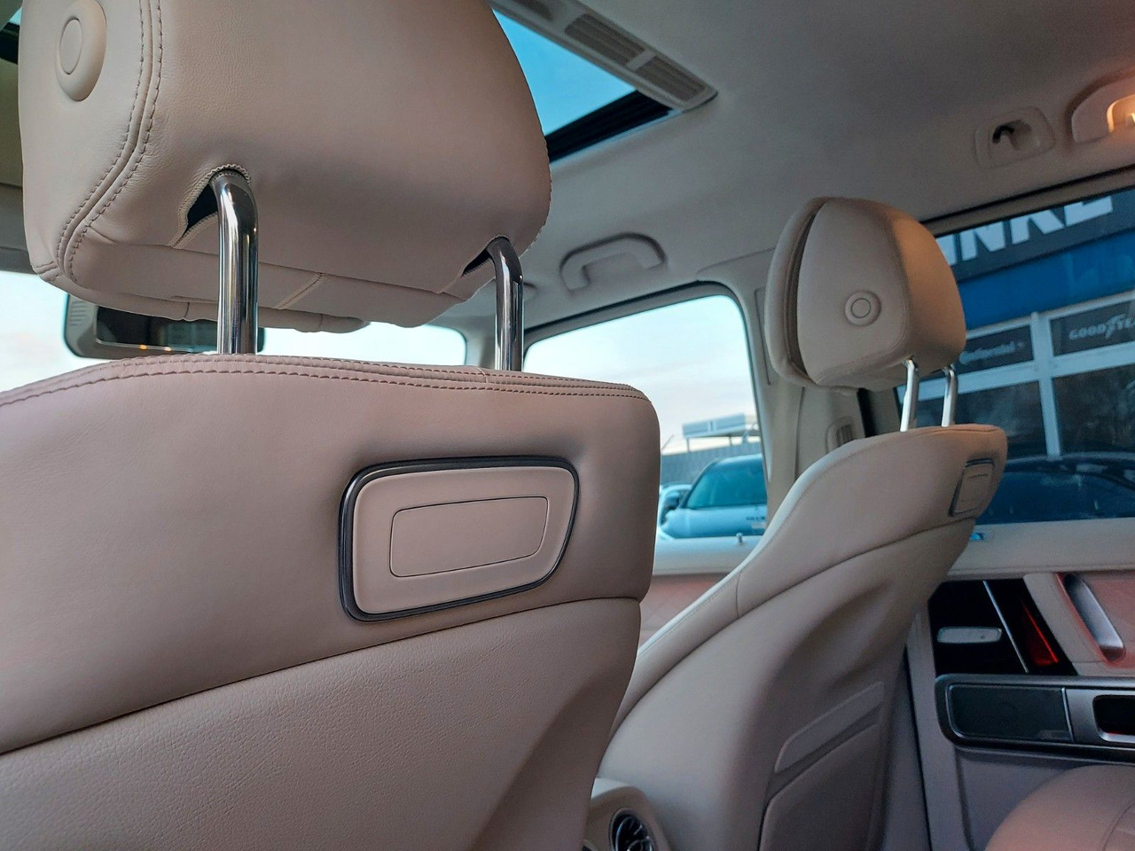 SUV Mercedes-Benz G 63 AMG G Station Massage Distronic 360° Nappa: foto 30