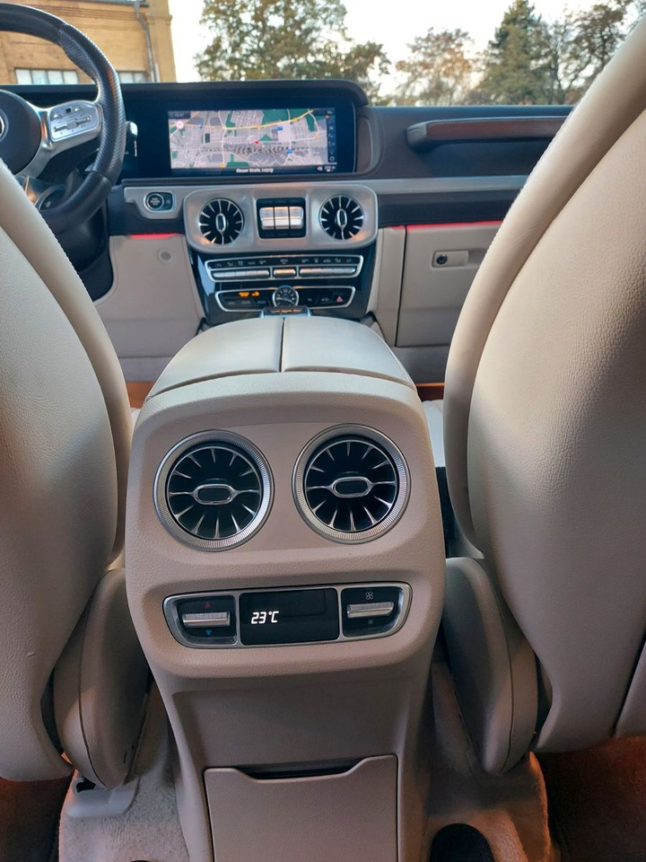 SUV Mercedes-Benz G 63 AMG G Station Massage Distronic 360° Nappa: foto 26