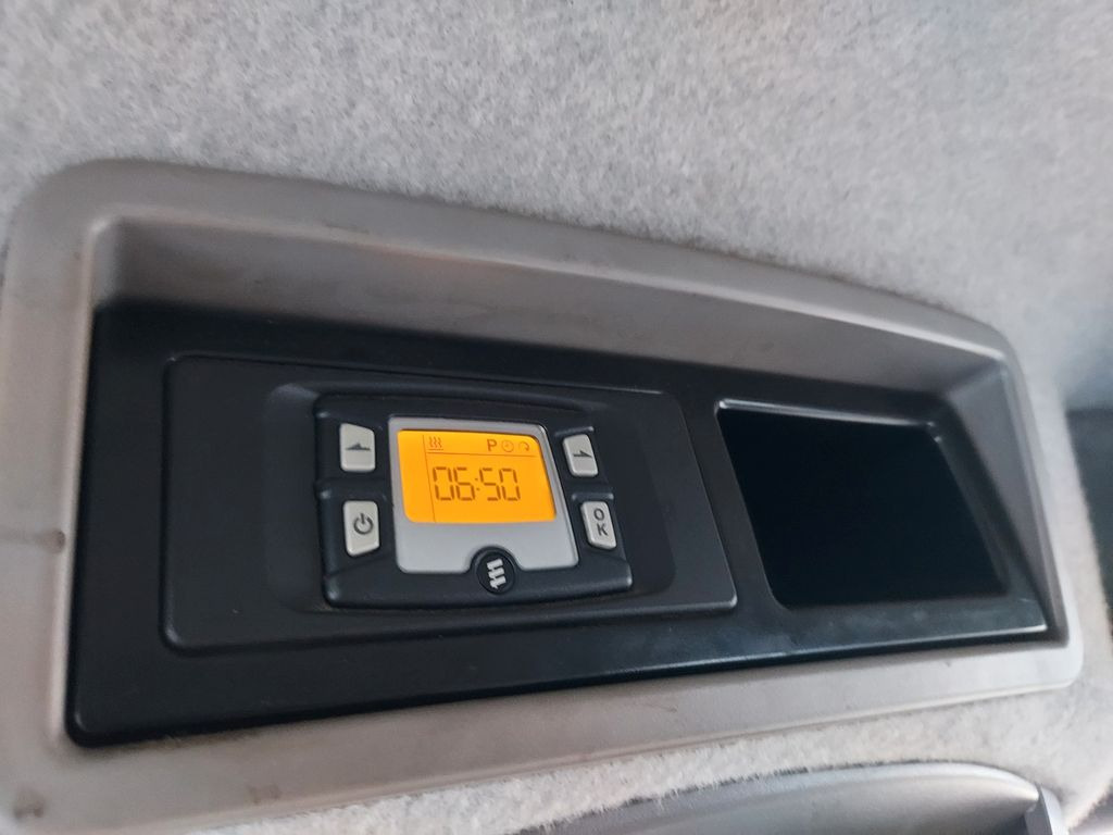 Mercedes-Benz Sprinter II DoKa 316 CDI 4X4 Pritsche 6 Sitze Mercedes-Benz Sprinter II DoKa 316 CDI 4X4 Pritsche 6 Sitze - Carrinha de lona, Carrinha cabine dupla: foto 2 Mercedes-Benz Sprinter II DoKa 316 CDI 4X4 Pritsche 6 Sitze Mercedes-Benz Sprinter II DoKa 316 CDI 4X4 Pritsche 6 Sitze - Carrinha de lona, Carrinha cabine dupla: foto 2