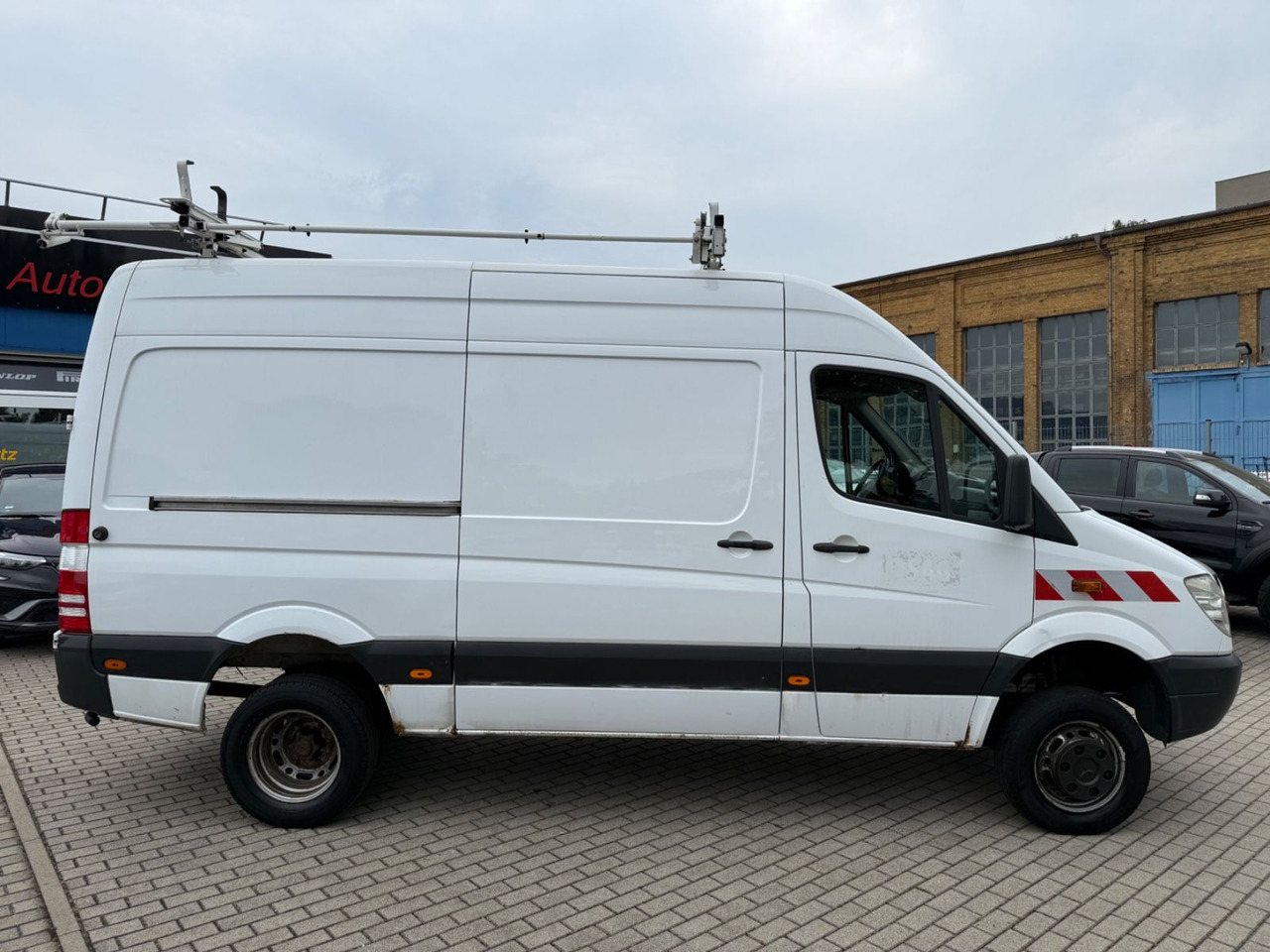 Mercedes-Benz Sprinter II Kasten 516 CDI 4X4 Allrad Standheiz. - Furgão de passageiros: foto 3 Mercedes-Benz Sprinter II Kasten 516 CDI 4X4 Allrad Standheiz. - Furgão de passageiros: foto 3