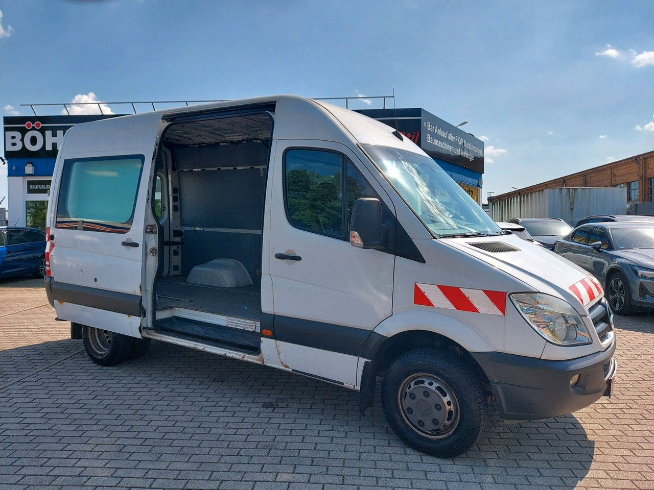 Mercedes-Benz Sprinter II Kasten 519 CDI KLIMA AUTOMATIK AHK - Furgão de passageiros: foto 1 Mercedes-Benz Sprinter II Kasten 519 CDI KLIMA AUTOMATIK AHK - Furgão de passageiros: foto 1