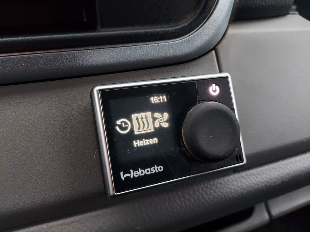 Mitsubishi CANTER FUSO DOKA 6 Sitze Klima 3 Seiten Kipper Mitsubishi CANTER FUSO DOKA 6 Sitze Klima 3 Seiten Kipper - Carrinha basculante, Carrinha cabine dupla: foto 2 Mitsubishi CANTER FUSO DOKA 6 Sitze Klima 3 Seiten Kipper Mitsubishi CANTER FUSO DOKA 6 Sitze Klima 3 Seiten Kipper - Carrinha basculante, Carrinha cabine dupla: foto 2