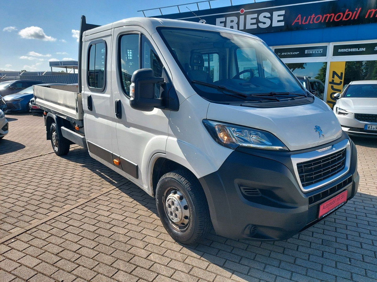 Peugeot Boxer Pritsche Doka. 335 L3 BlueHDi 130 Klima - Carrinha de caixa aberta, Carrinha cabine dupla: foto 1 Peugeot Boxer Pritsche Doka. 335 L3 BlueHDi 130 Klima - Carrinha de caixa aberta, Carrinha cabine dupla: foto 1