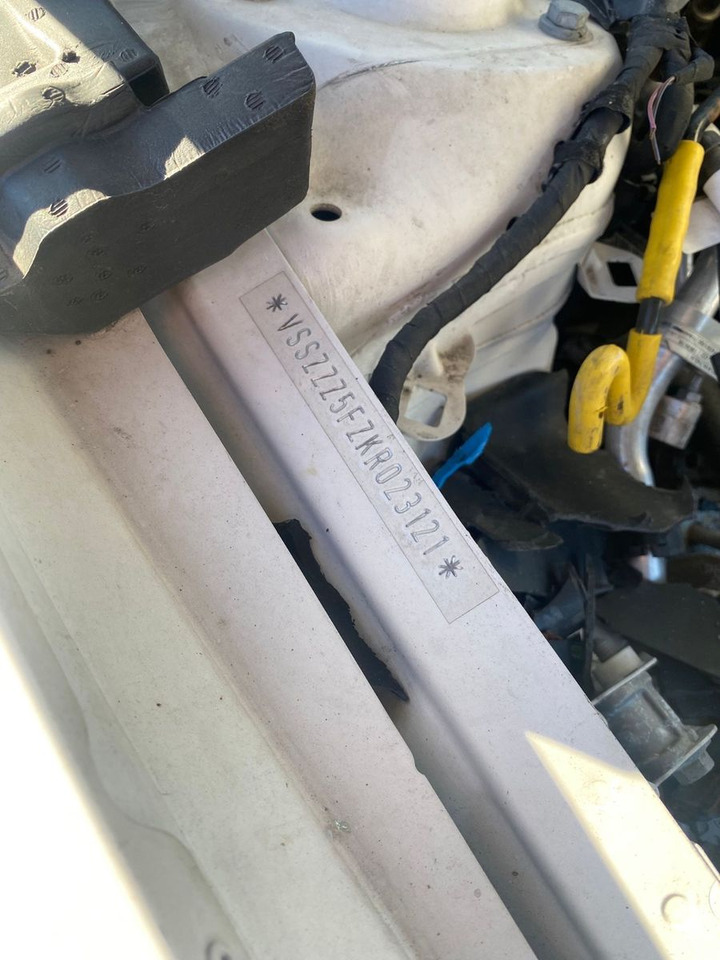 Seat Leon ST FR LED LEDER NAVI PDC KAMERA - Carrinha: foto 2 Seat Leon ST FR LED LEDER NAVI PDC KAMERA - Carrinha: foto 2