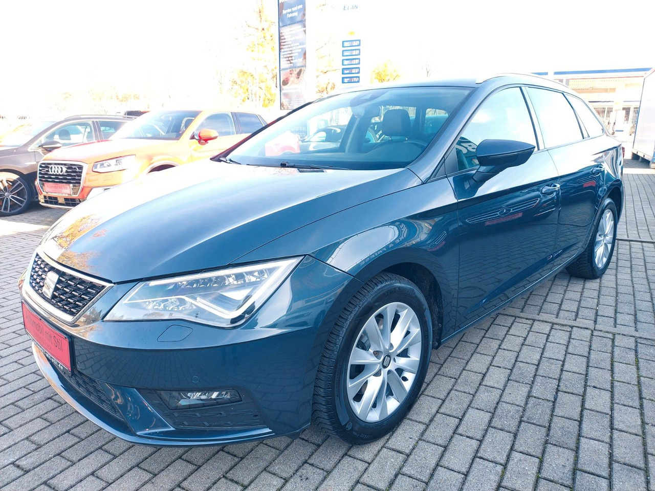 Seat Leon ST Style DSG ACC Radar LED Navi DAB AHK - Carrinha: foto 5 Seat Leon ST Style DSG ACC Radar LED Navi DAB AHK - Carrinha: foto 5