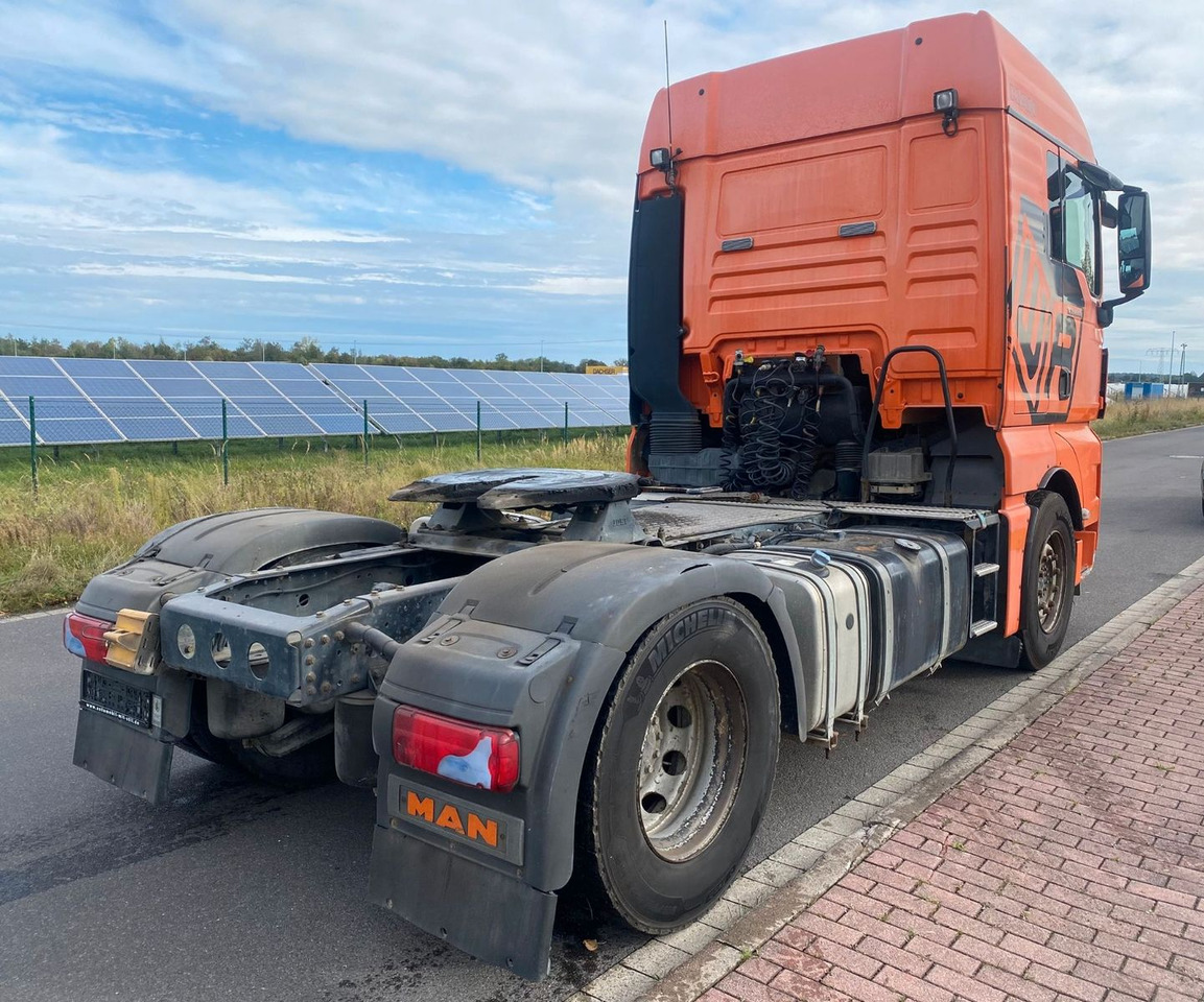 MAN TGX 18.440 4x2 KIPPHYDRAULIK - Tractor: foto 4 MAN TGX 18.440 4x2 KIPPHYDRAULIK - Tractor: foto 4