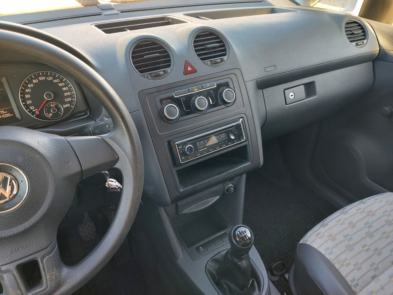 Furgão de passageiros Volkswagen Caddy Kasten Kombi Klima AHK: foto 11