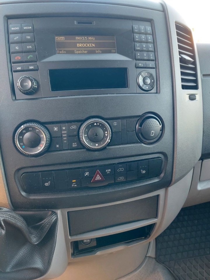 Furgão novo Volkswagen Crafter Kasten 35 mittel L2H2 Hochdach KLIMA AHK: foto 15