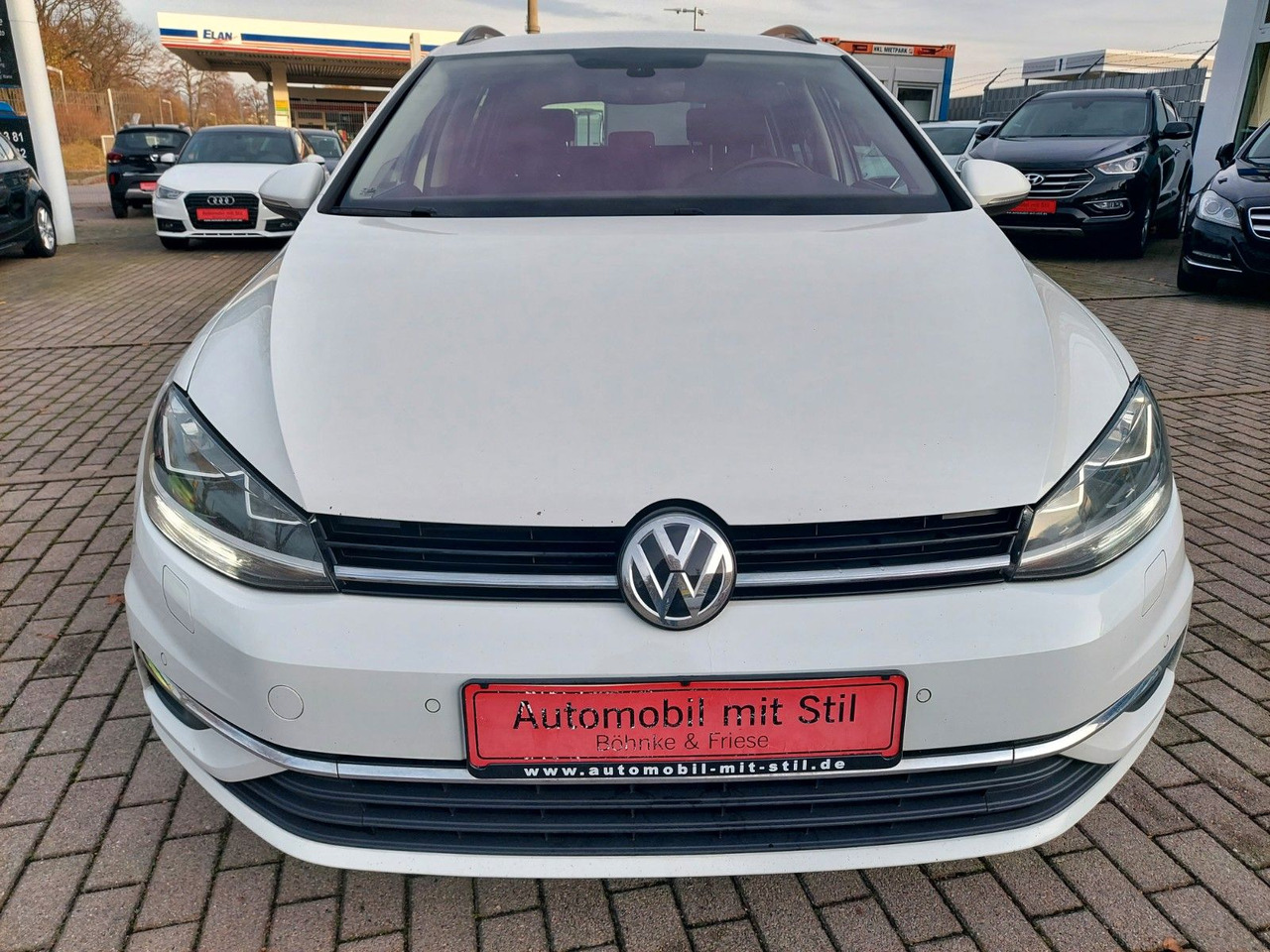 Volkswagen Golf VII Variant DSG Comfort ACC Massage Nav DAB - Carrinha: foto 3 Volkswagen Golf VII Variant DSG Comfort ACC Massage Nav DAB - Carrinha: foto 3