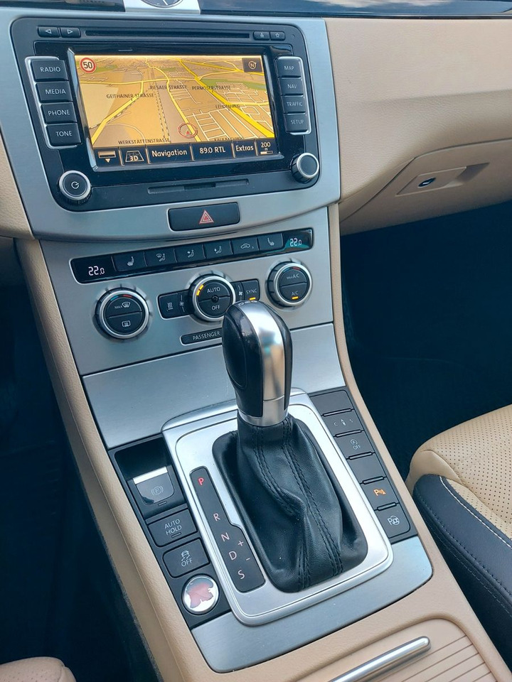 Sedan Volkswagen Passat CC DSG Sitzbelüftung ACC Radar Standheiz: foto 17