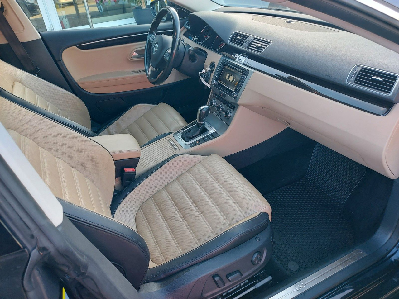 Sedan Volkswagen Passat CC DSG Sitzbelüftung ACC Radar Standheiz: foto 20