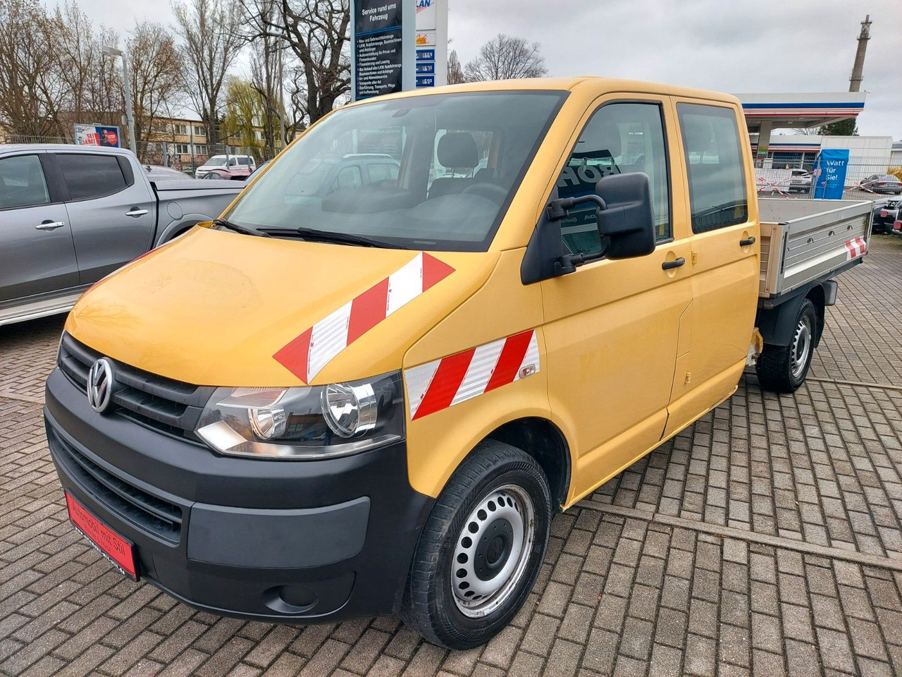 Volkswagen T5 Pritsche Doppelkabine KLIMA NAVI 6 SITZE AHK - Carrinha de caixa aberta, Carrinha cabine dupla: foto 3 Volkswagen T5 Pritsche Doppelkabine KLIMA NAVI 6 SITZE AHK - Carrinha de caixa aberta, Carrinha cabine dupla: foto 3