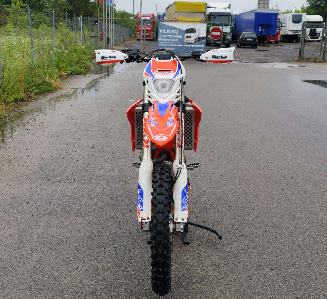 Beta RR 430cc - Motocicleta: foto 3 Beta RR 430cc - Motocicleta: foto 3