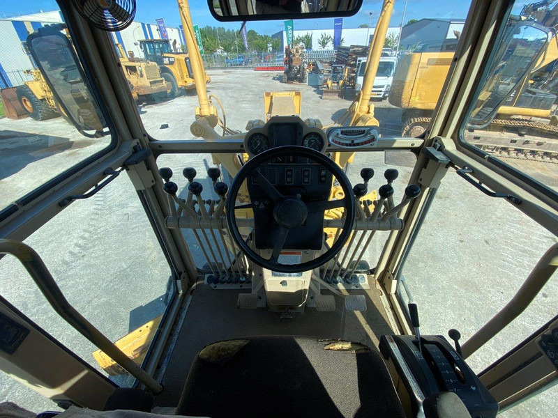 Caterpillar 140 H 140 H - Motoniveladora: foto 5 Caterpillar 140 H 140 H - Motoniveladora: foto 5