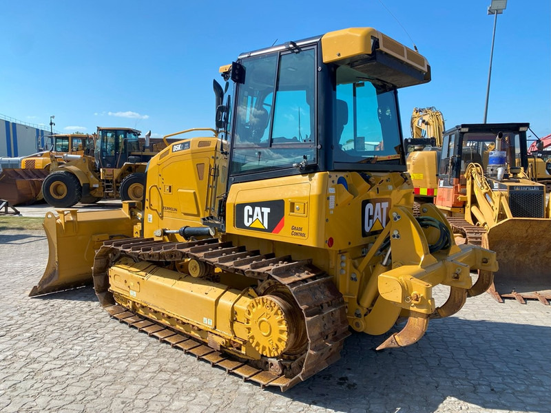 Caterpillar D5K2 XL NVT - Buldôzer: foto 3 Caterpillar D5K2 XL NVT - Buldôzer: foto 3