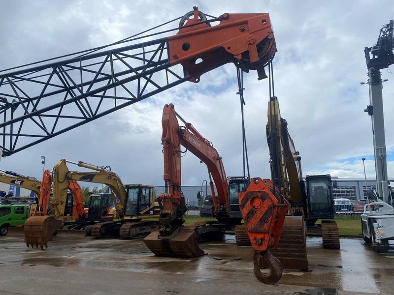 Hitachi KH180-3 NVT - Guindaste sobre esteiras: foto 5 Hitachi KH180-3 NVT - Guindaste sobre esteiras: foto 5
