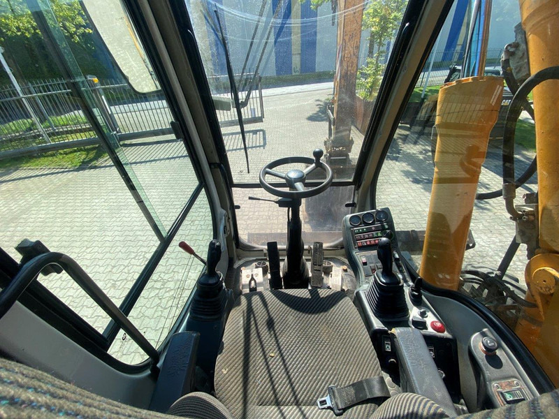 Liebherr A316 Litronic NVT - Escavadeira de rodas: foto 5 Liebherr A316 Litronic NVT - Escavadeira de rodas: foto 5