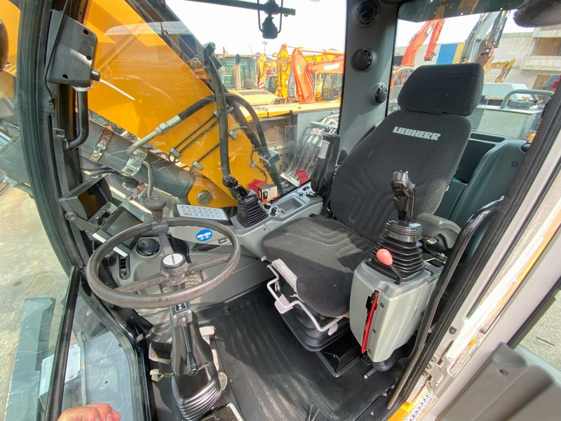 Liebherr A914 NVT - Escavadeira de rodas: foto 3 Liebherr A914 NVT - Escavadeira de rodas: foto 3