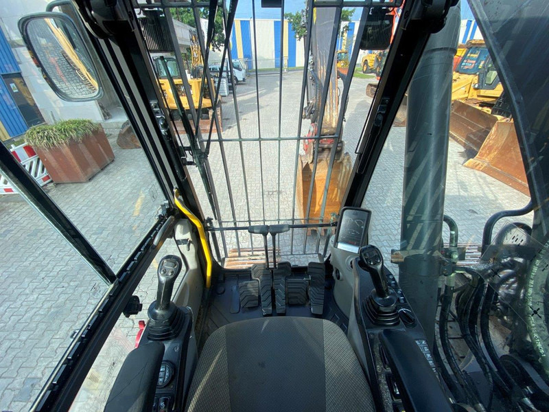 Volvo EC 250 DNL NVT - Escavadora de rastos: foto 4 Volvo EC 250 DNL NVT - Escavadora de rastos: foto 4