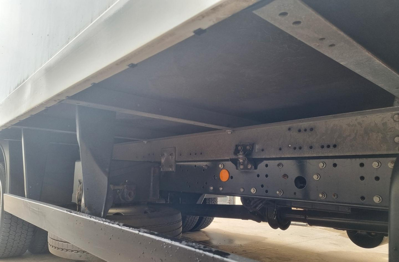 Iveco 75e21 p furgone e sponda euro 6 - Camião furgão: foto 5 Iveco 75e21 p furgone e sponda euro 6 - Camião furgão: foto 5