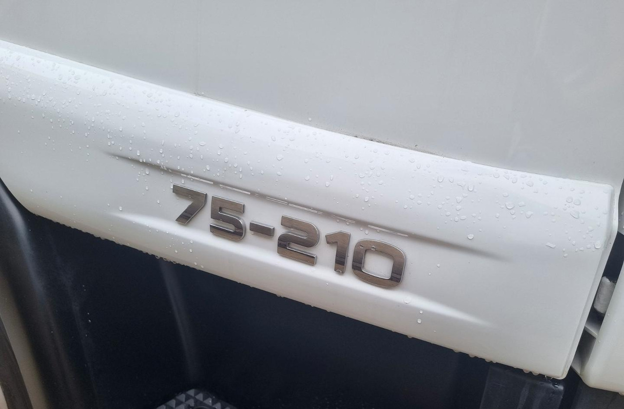 Iveco 75e21 p furgone e sponda euro 6 - Camião furgão: foto 3 Iveco 75e21 p furgone e sponda euro 6 - Camião furgão: foto 3