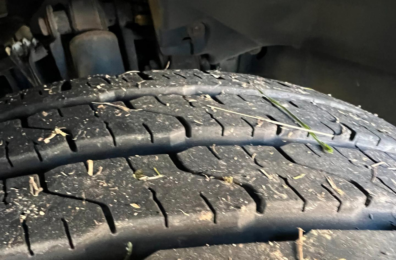 Iveco daily 35s15 furgone euro 6 - Carrinha de contentor: foto 5 Iveco daily 35s15 furgone euro 6 - Carrinha de contentor: foto 5