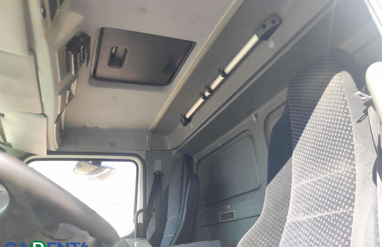 Camião frigorífico Mercedes-Benz AXOR 18L: foto 8
