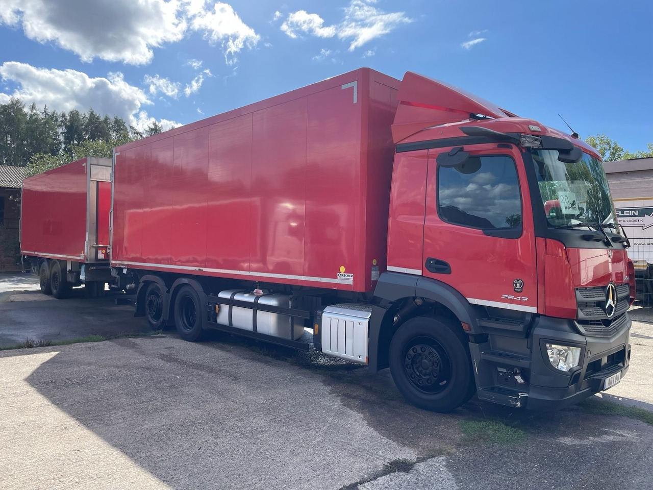 Mercedes-Benz Actros 2543 6x2 Kühlkoffer/CARRIER/KERSCHER/EU6d - Camião frigorífico: foto 1 Mercedes-Benz Actros 2543 6x2 Kühlkoffer/CARRIER/KERSCHER/EU6d - Camião frigorífico: foto 1